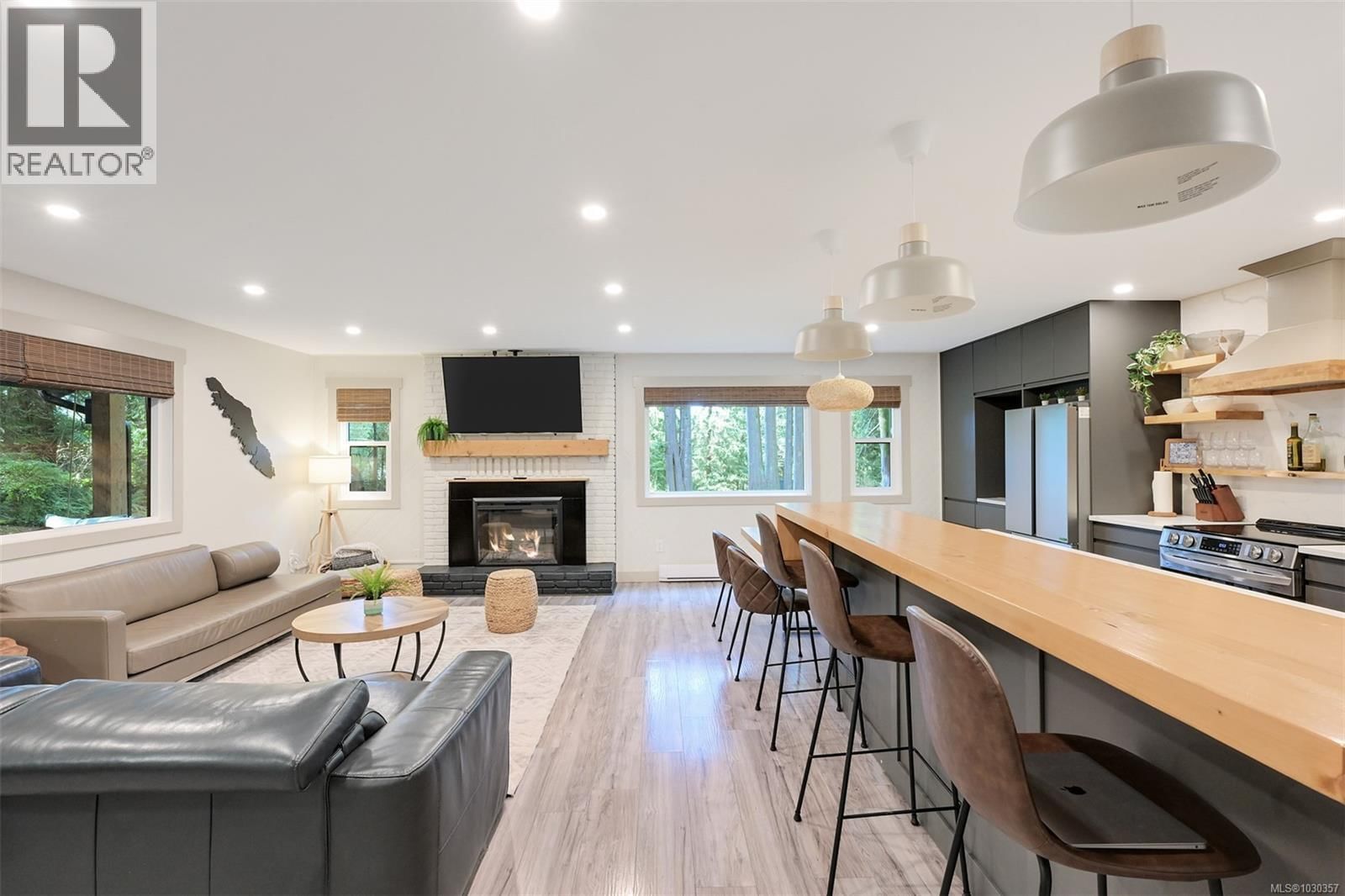 2783 WOODHAVEN ROAD Image 18