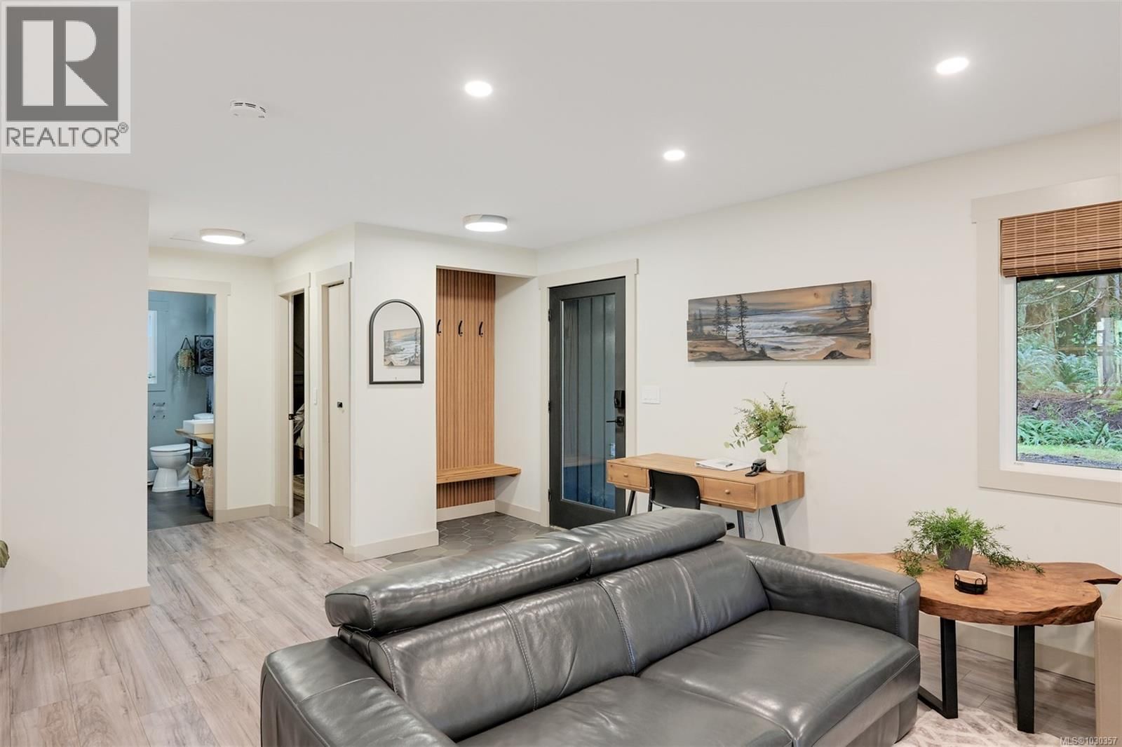 2783 WOODHAVEN ROAD Image 28