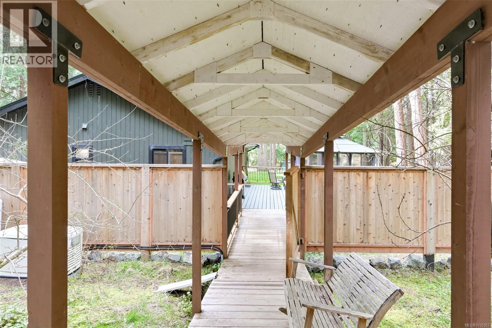 2783 WOODHAVEN ROAD Image 51