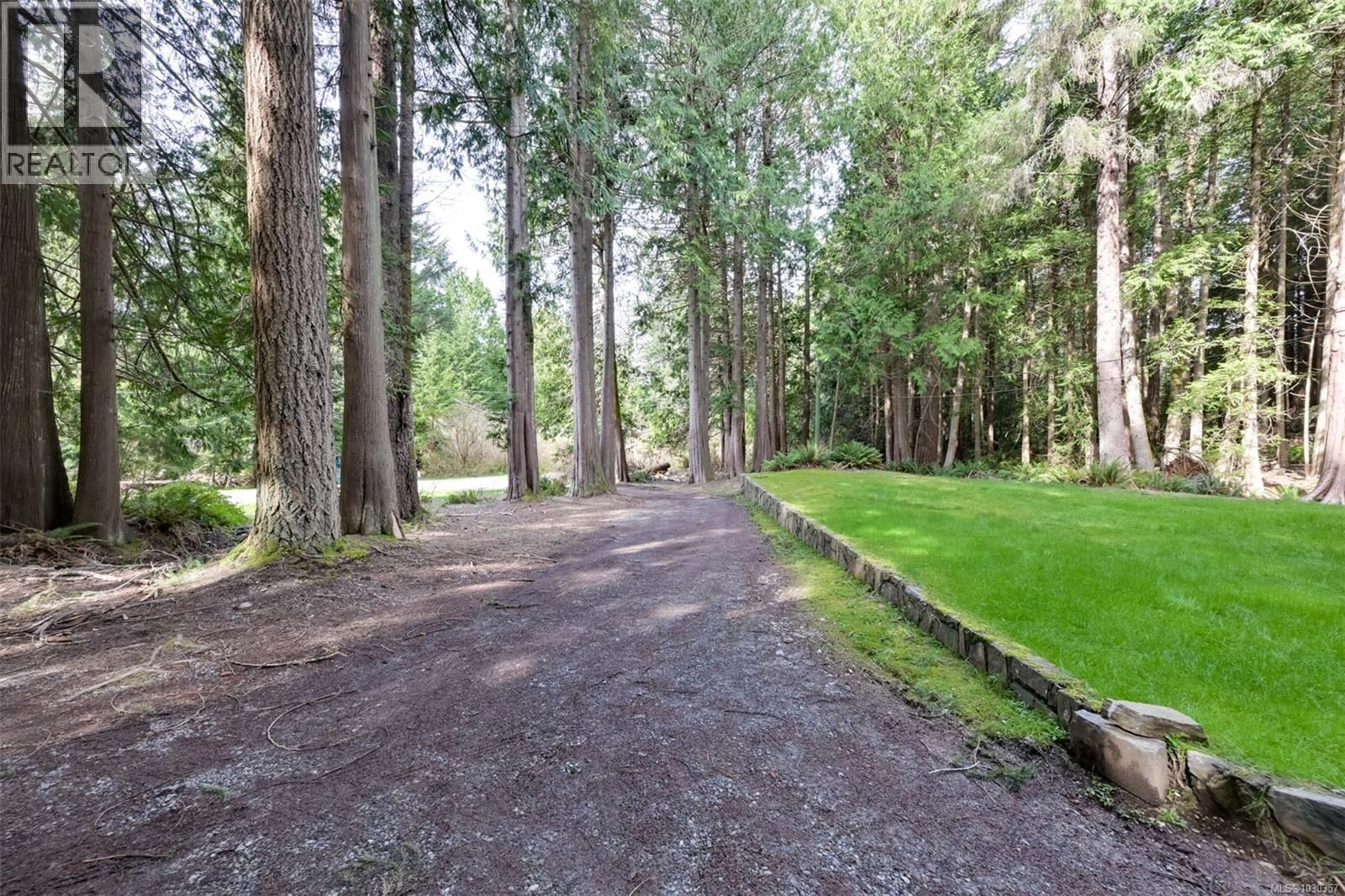 2783 WOODHAVEN ROAD Image 70