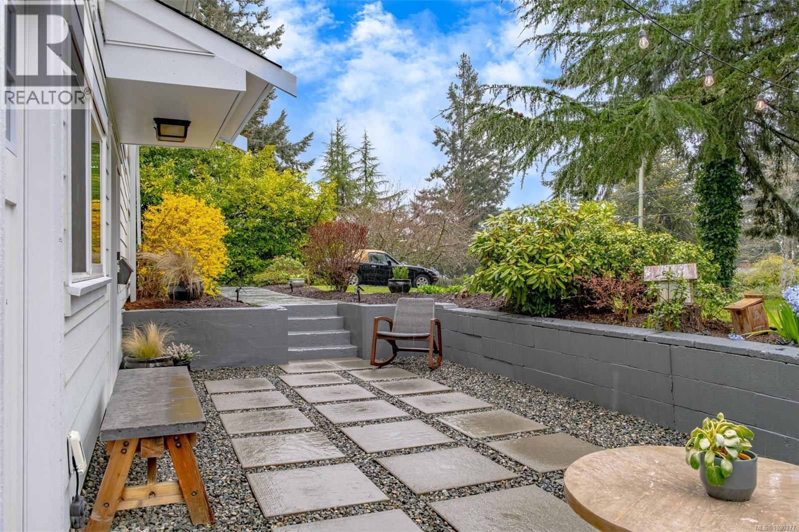 2445 HOLYROOD DRIVE Image 57