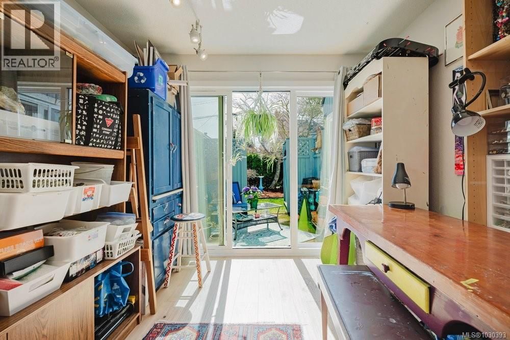 4 - 1318 VINING STREET Image 13