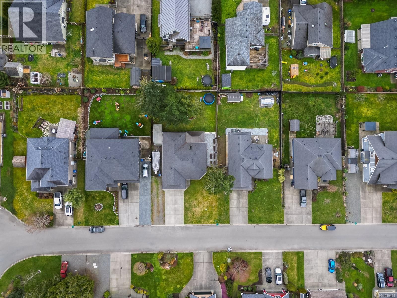 1320 BONNER CRESCENT Image 28