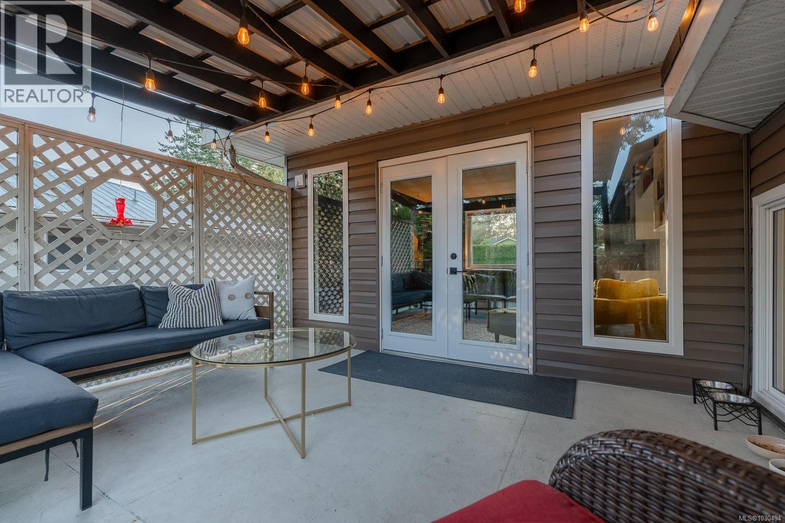 3248 UPLANDS DRIVE Image 28