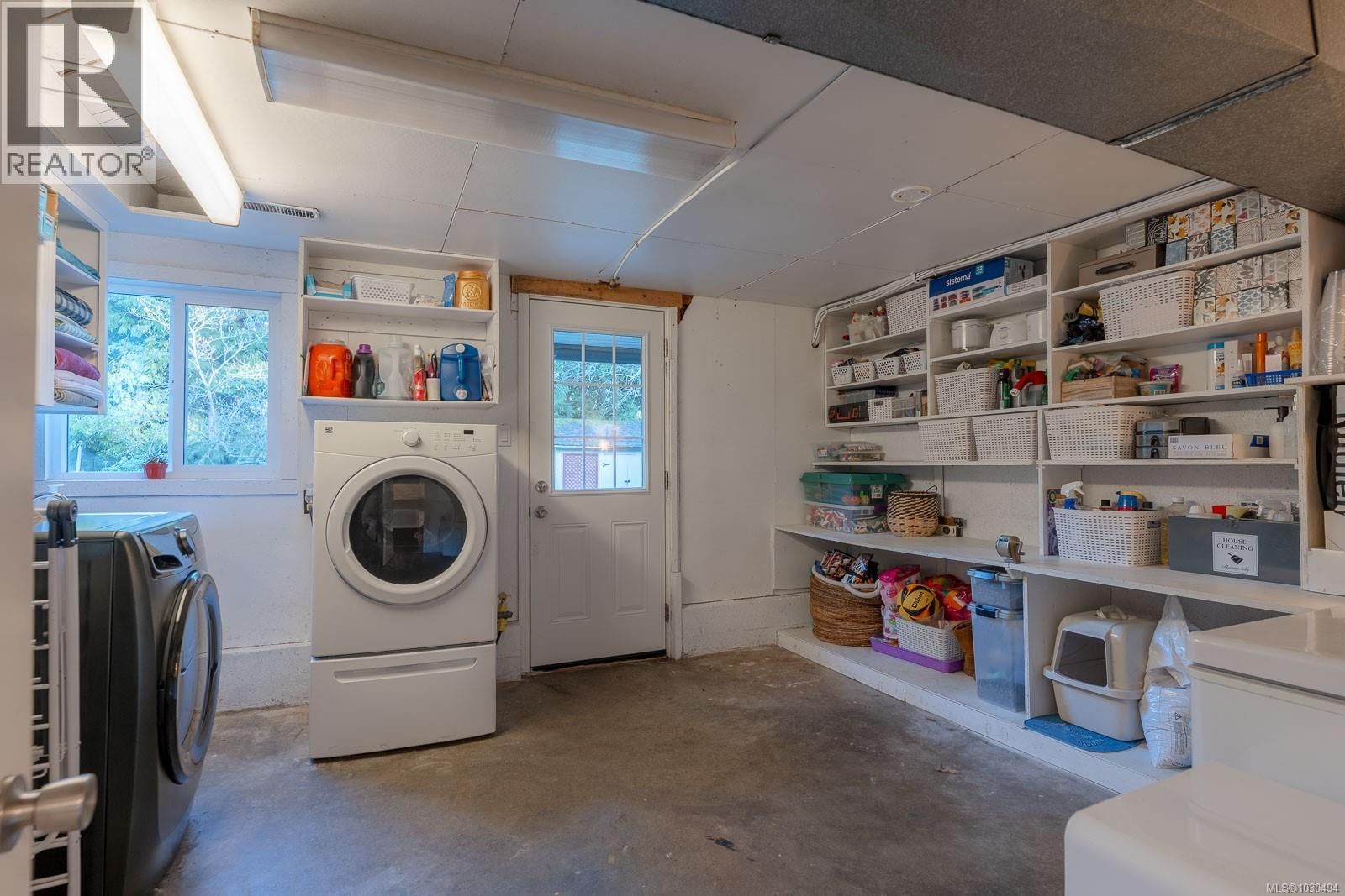 3248 UPLANDS DRIVE Image 41