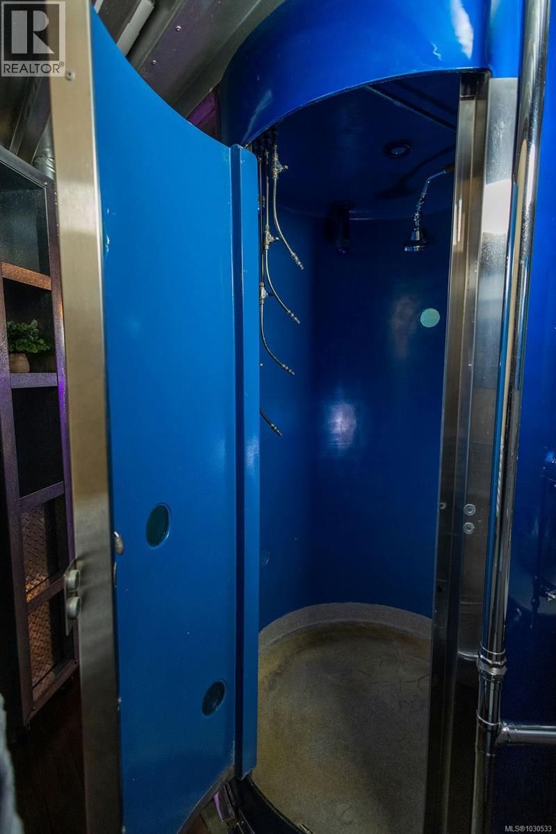 3112 STEELE STREET Image 12