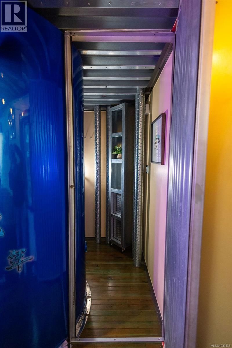 3112 STEELE STREET Image 19