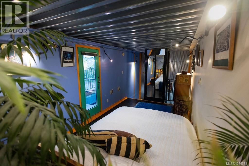 3112 STEELE STREET Image 29