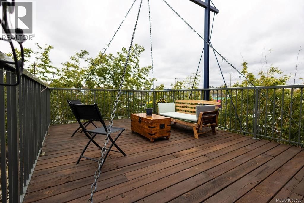 3112 STEELE STREET Image 33