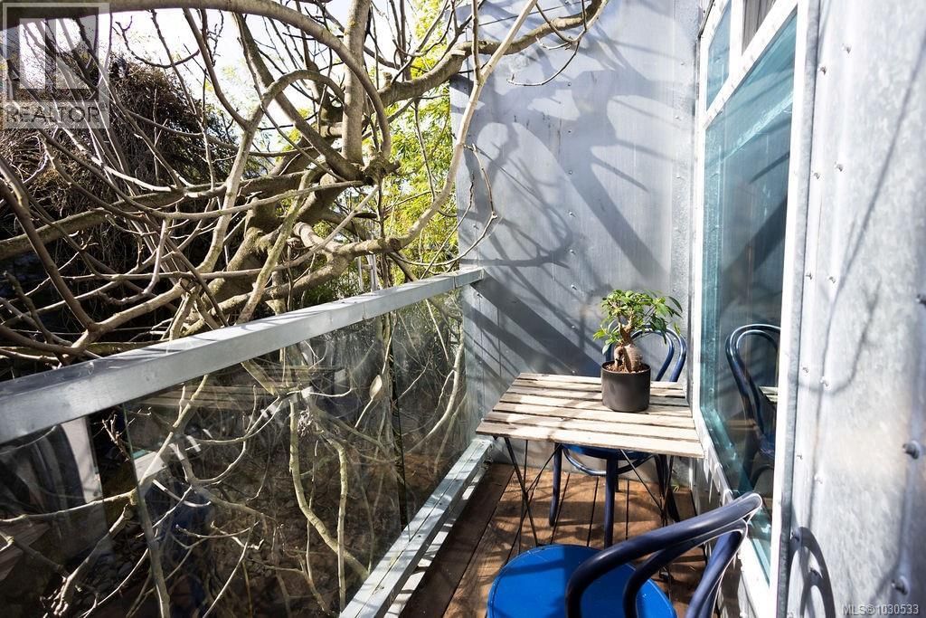 3112 STEELE STREET Image 47