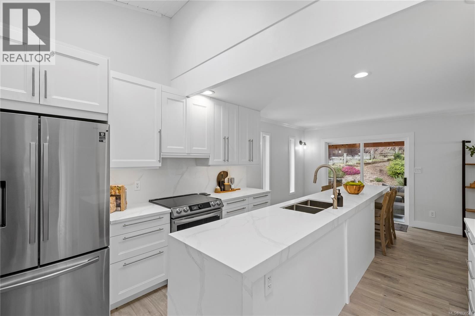 2191 FLORENCE DRIVE Image 13