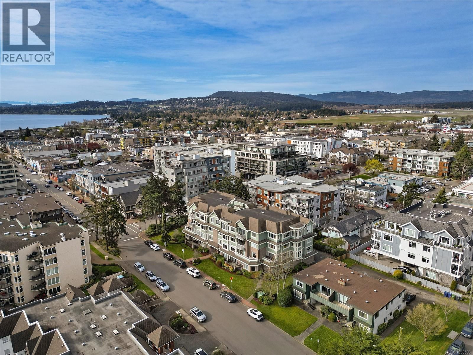 302 - 9870 SECOND STREET Image 52