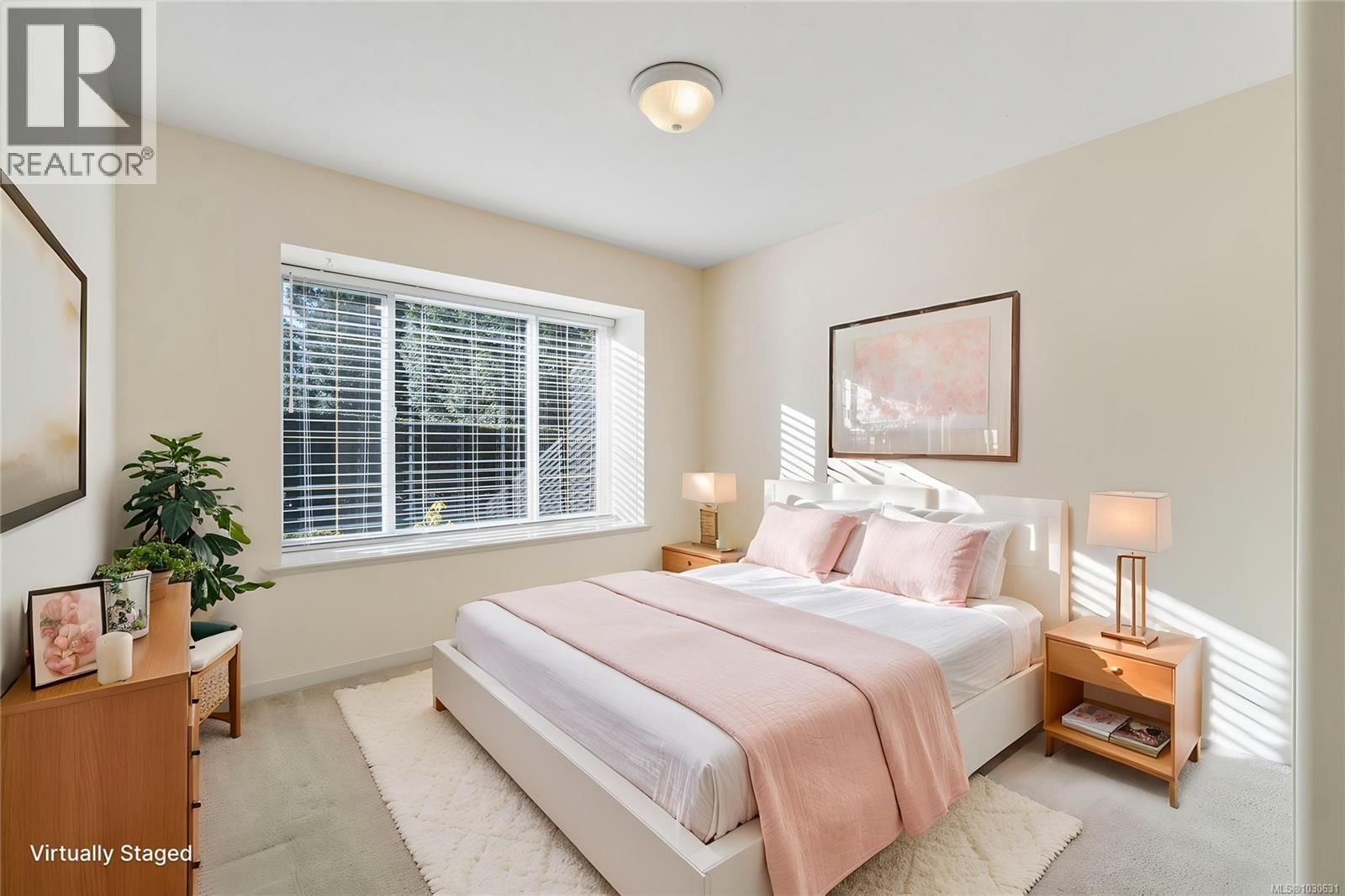 1 - 850 ARBUTUS STREET Image 24