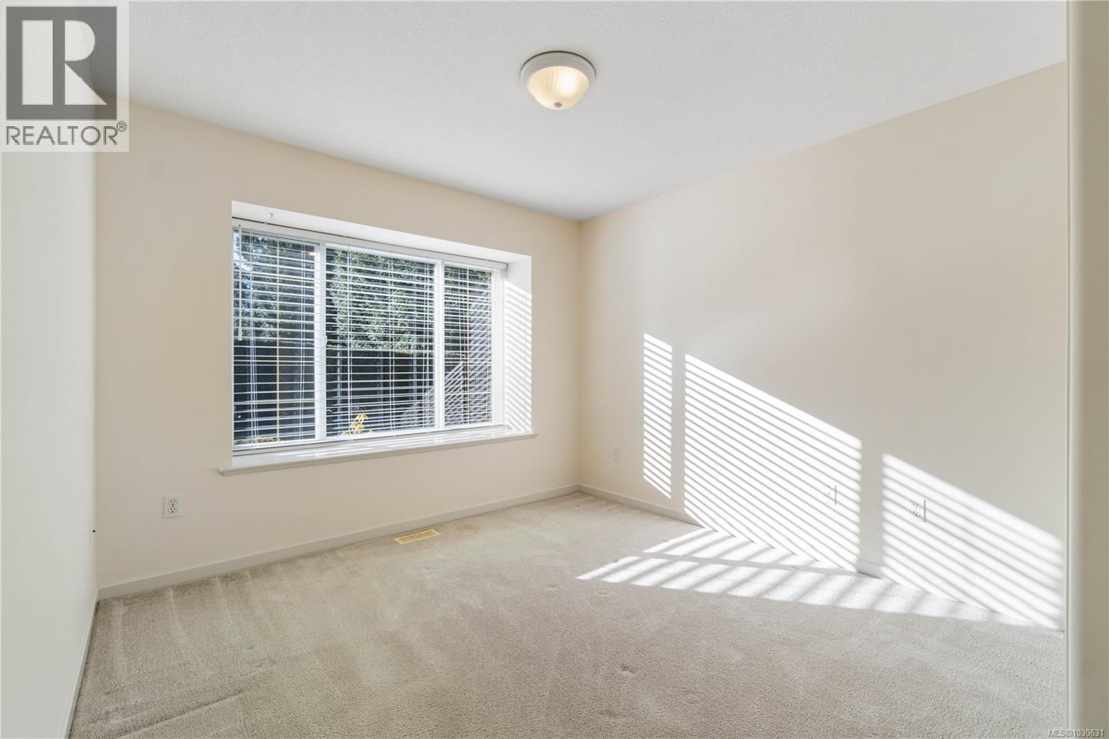 1 - 850 ARBUTUS STREET Image 25