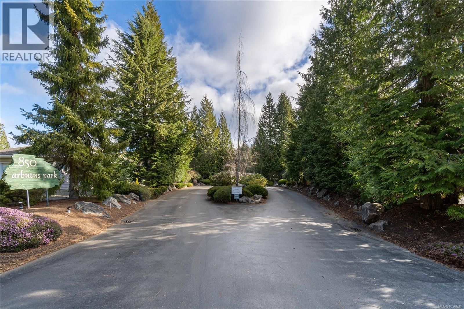 1 - 850 ARBUTUS STREET Image 36