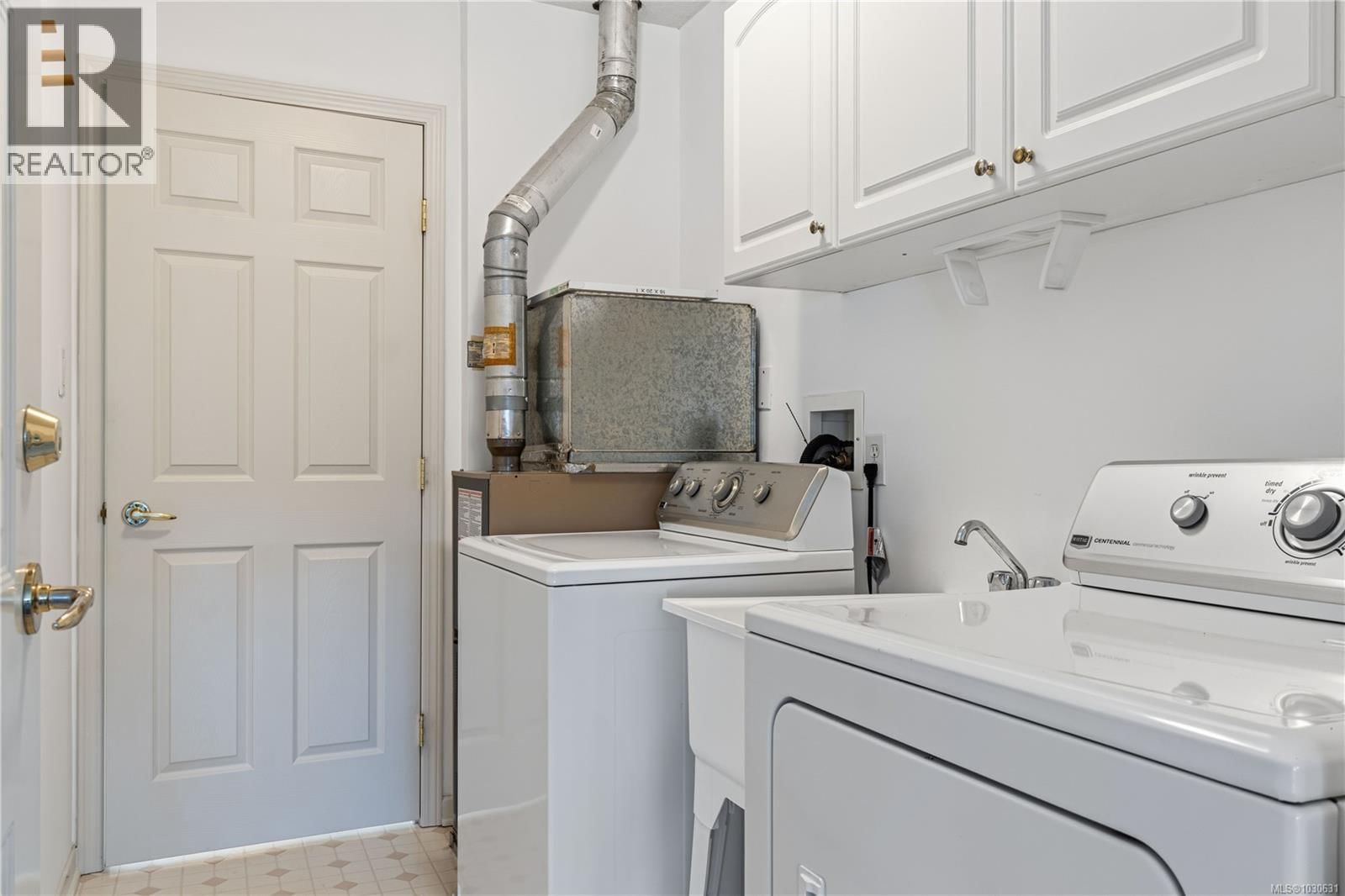 1 - 850 ARBUTUS STREET Image 40