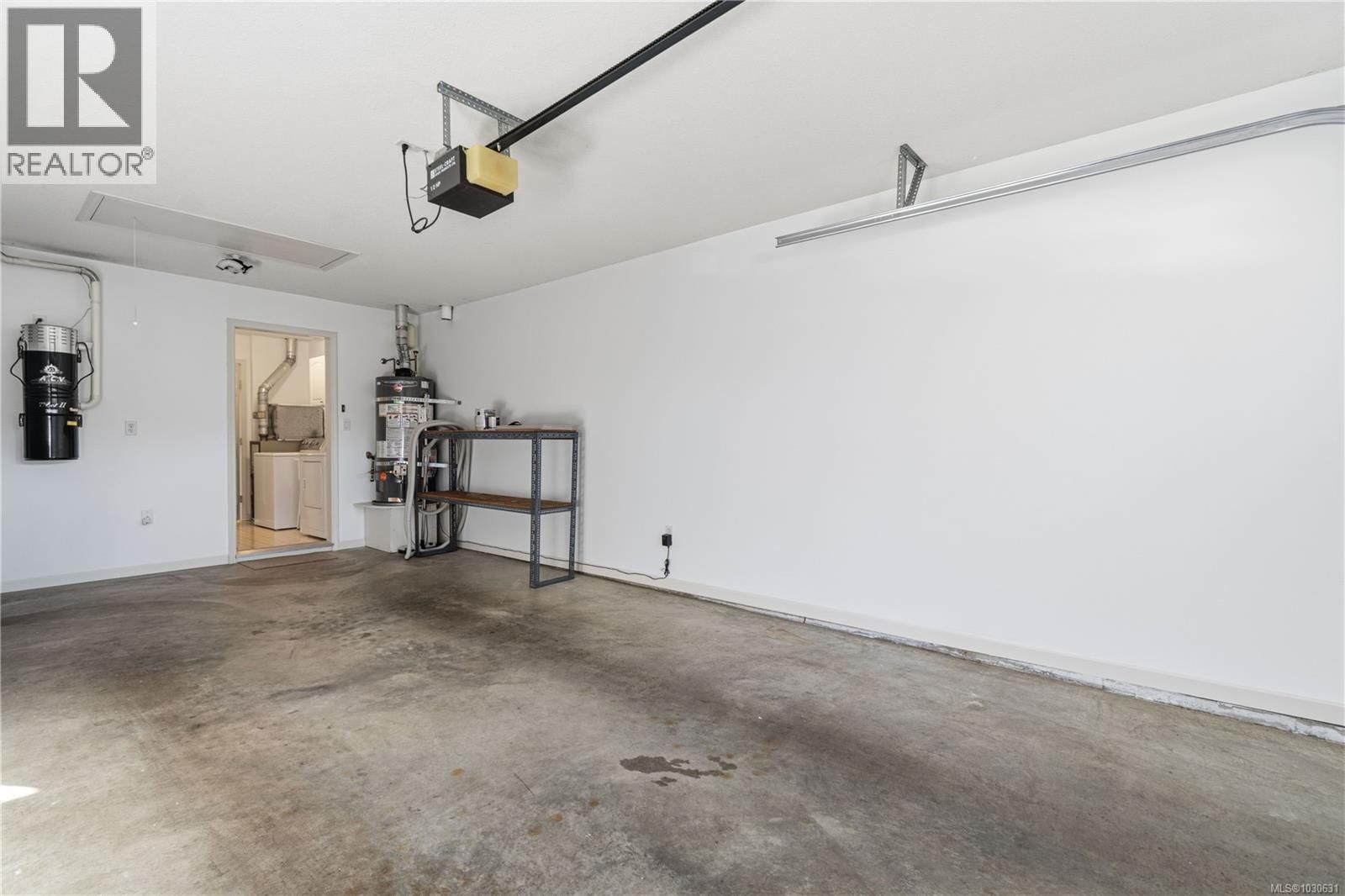 1 - 850 ARBUTUS STREET Image 42