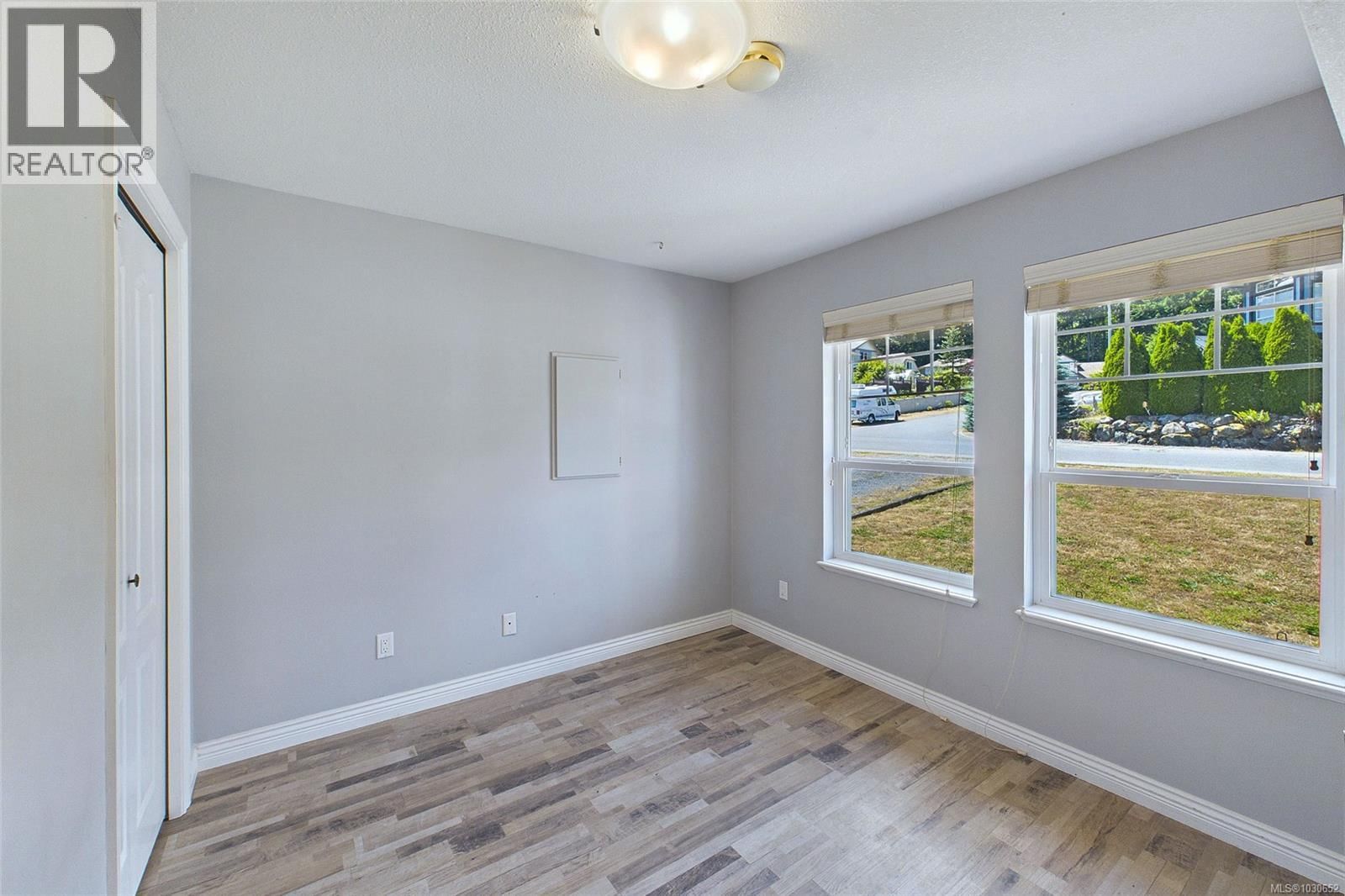 754 Southland Way property photo