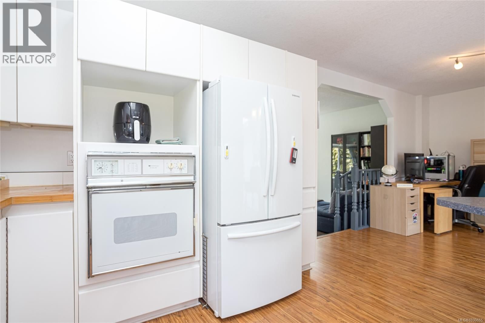 521 WILROSE PLACE Image 15