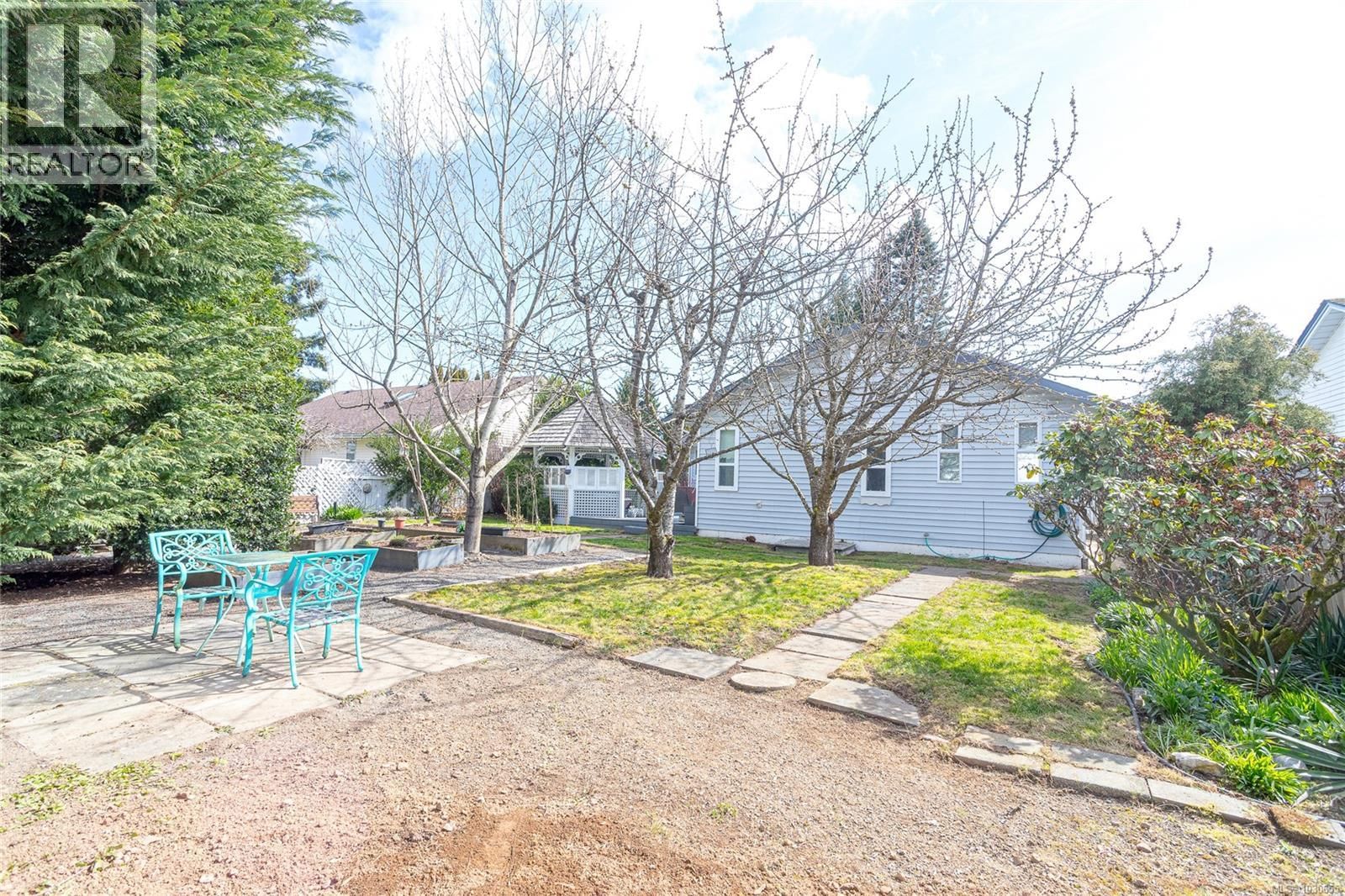 521 WILROSE PLACE Image 24