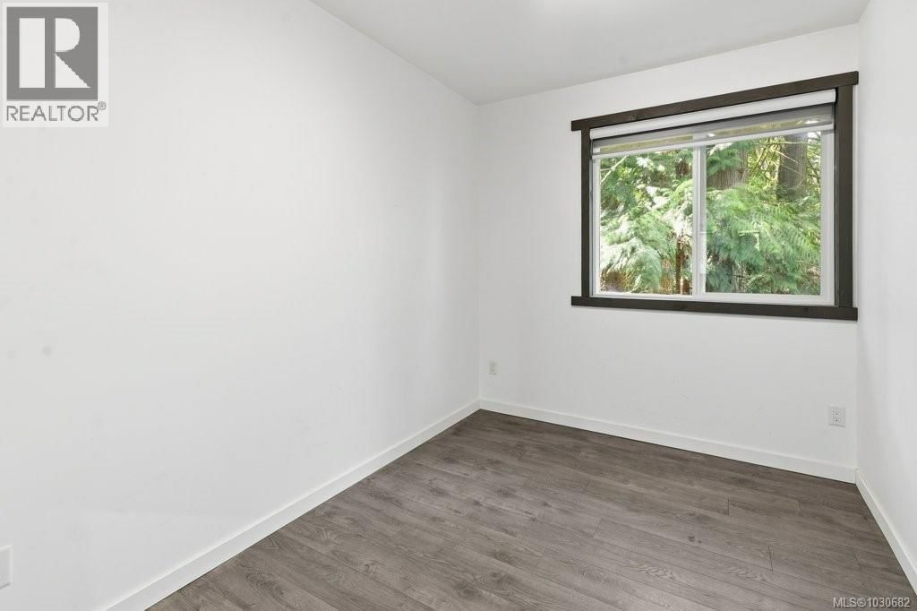 3114 COLMAN ROAD Image 14