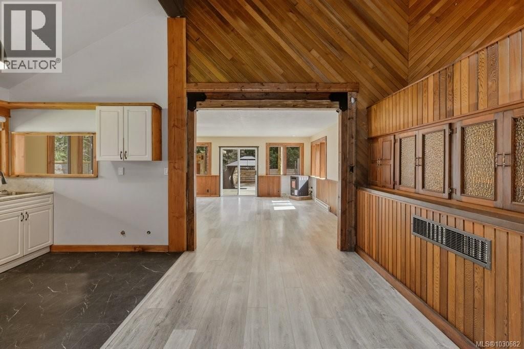 3114 COLMAN ROAD Image 24