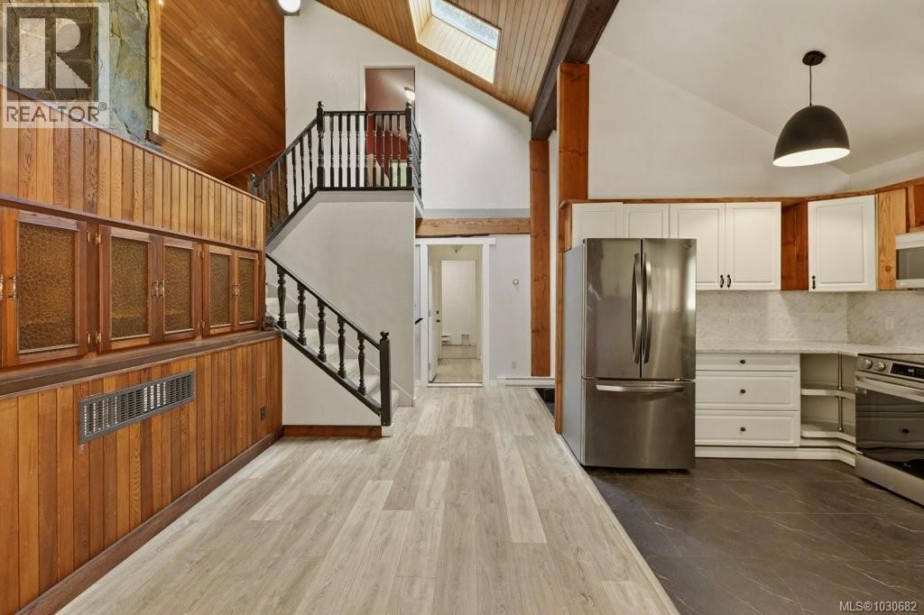 3114 COLMAN ROAD Image 26