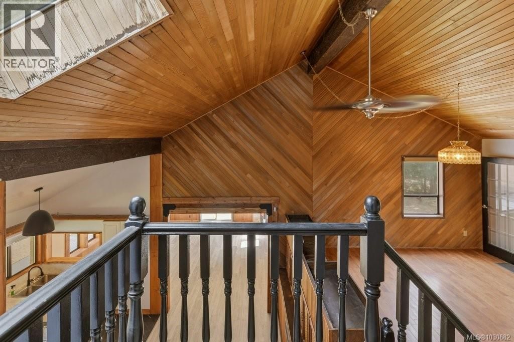 3114 COLMAN ROAD Image 34