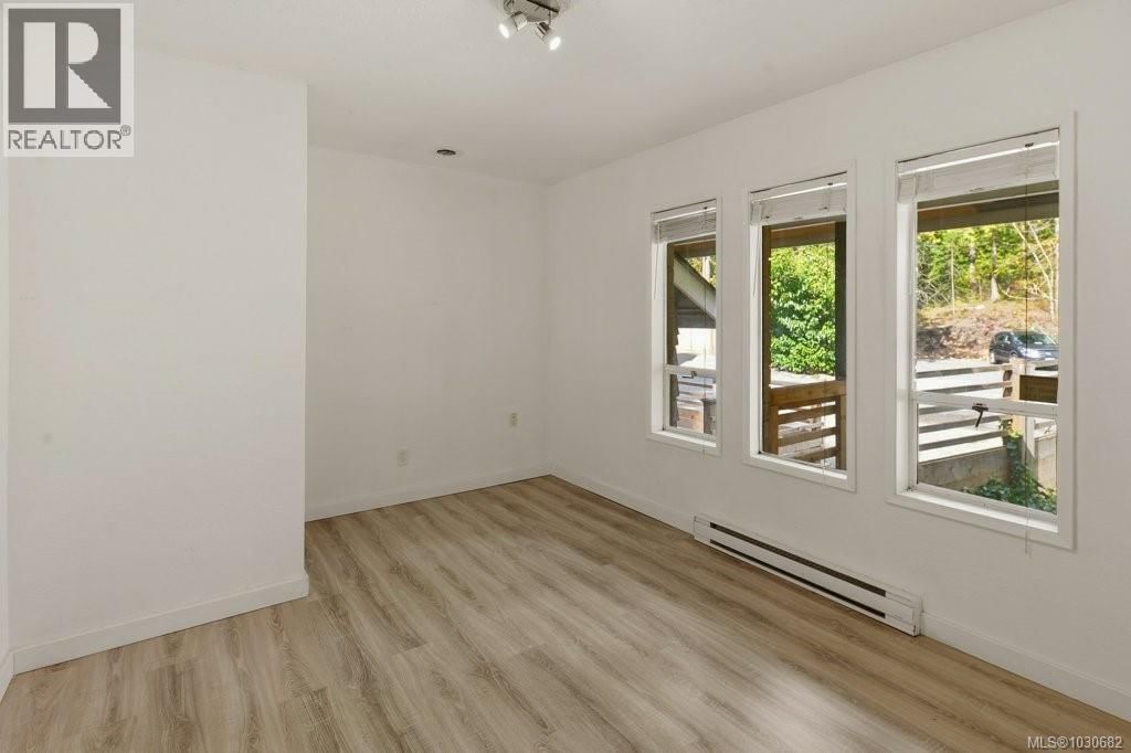 3114 COLMAN ROAD Image 41