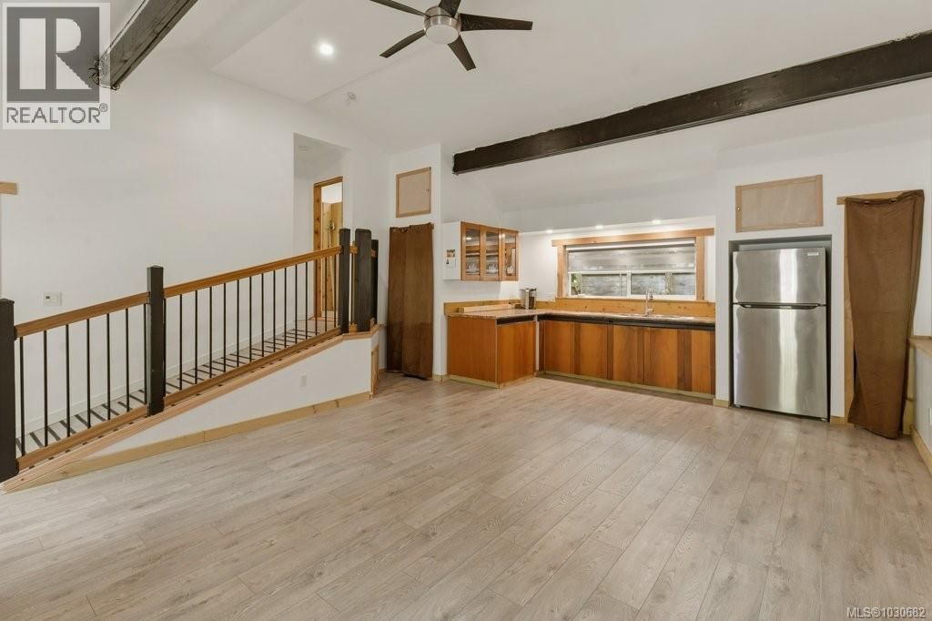 3114 COLMAN ROAD Image 45