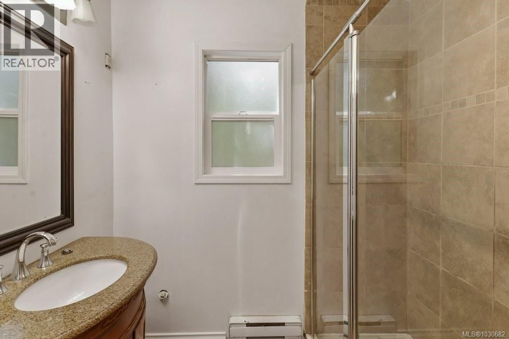 3114 COLMAN ROAD Image 49