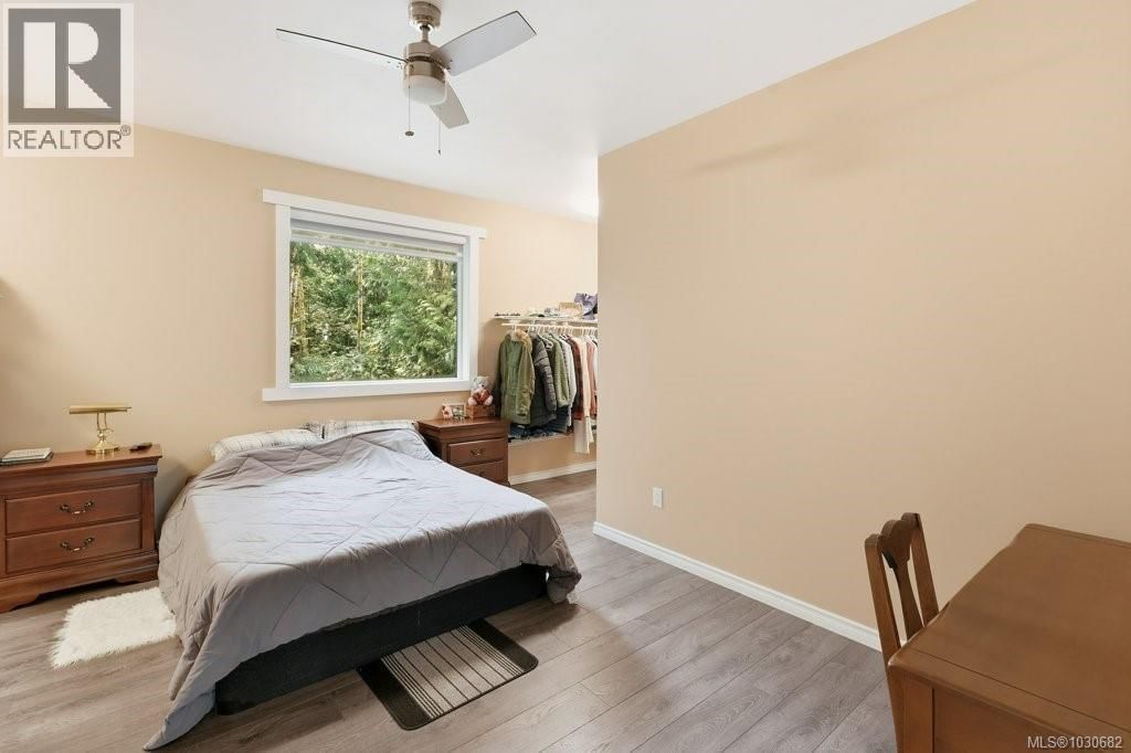 3114 COLMAN ROAD Image 9