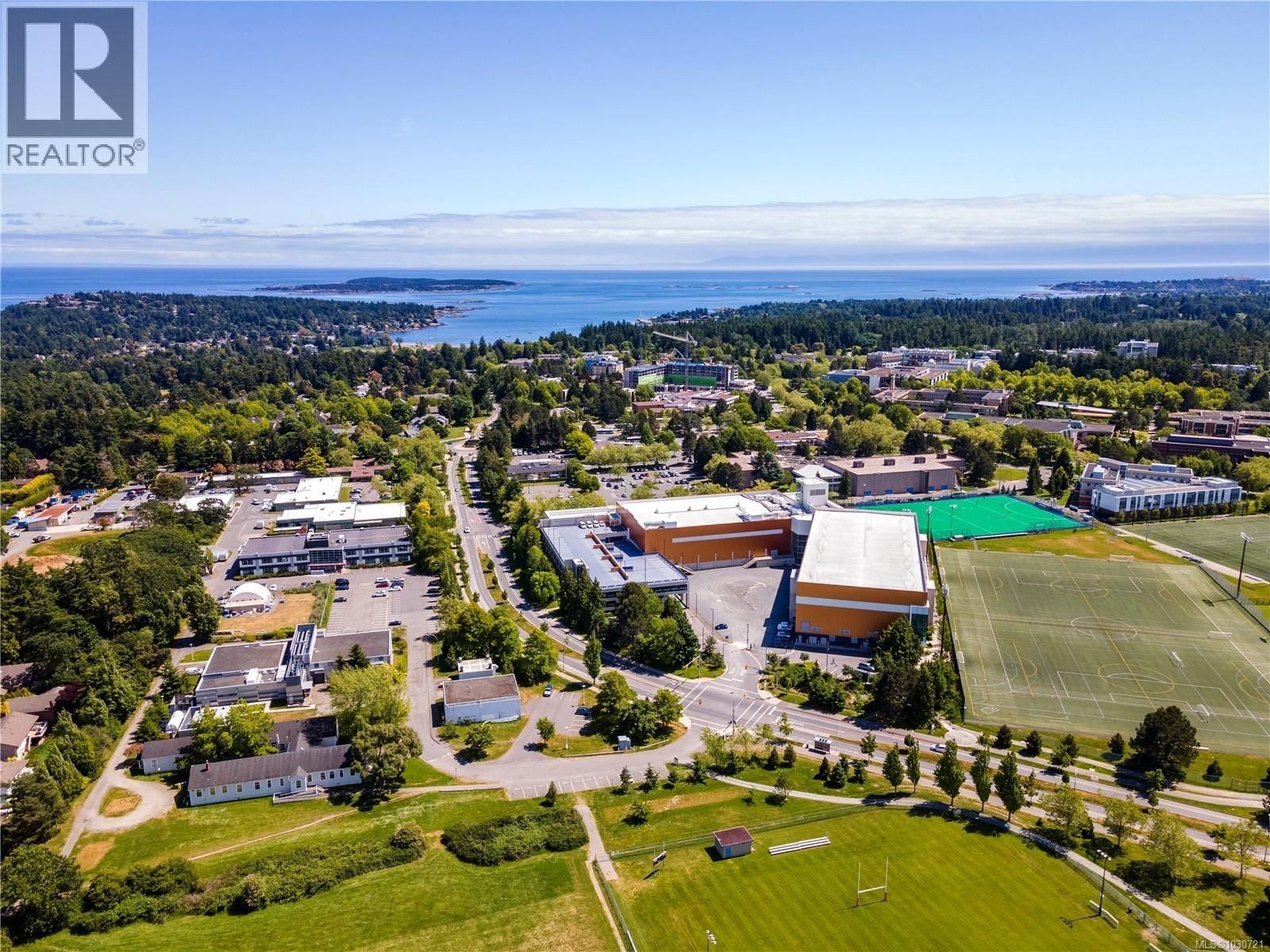 U4 - 3907 CEDAR HILL ROAD Image 33