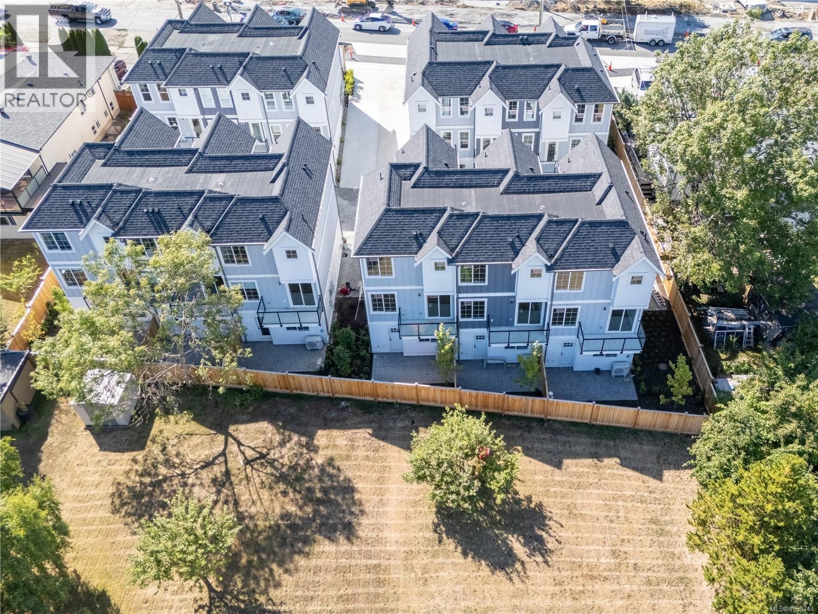 U8 - 3907 CEDAR HILL ROAD Image 33