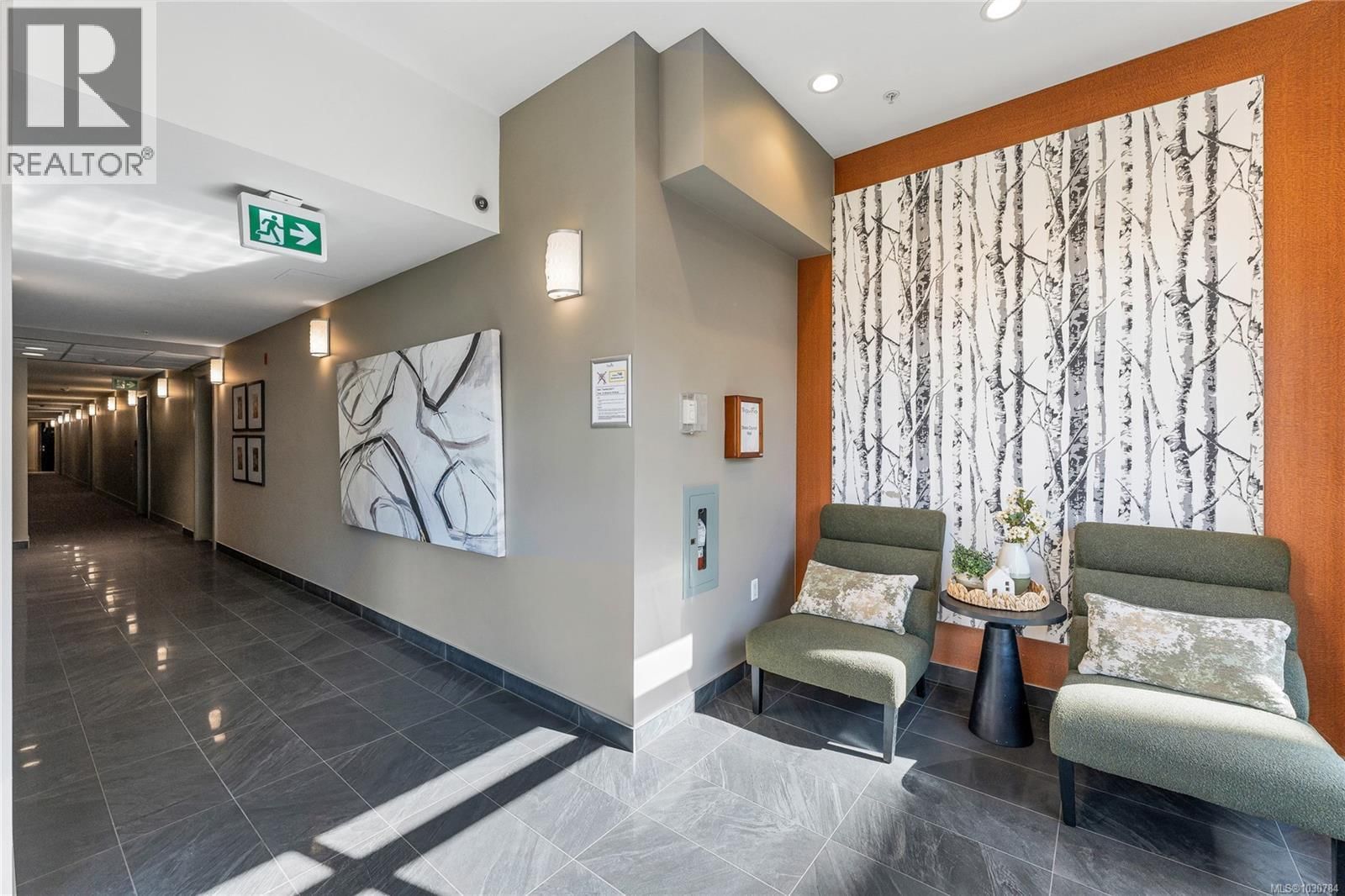 208 - 740 TRAVINO LANE Image 3