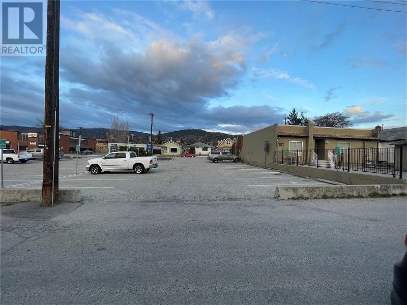 Image #1 of Restaurant for Sale at 510 Main Street, Penticton, British Columbia