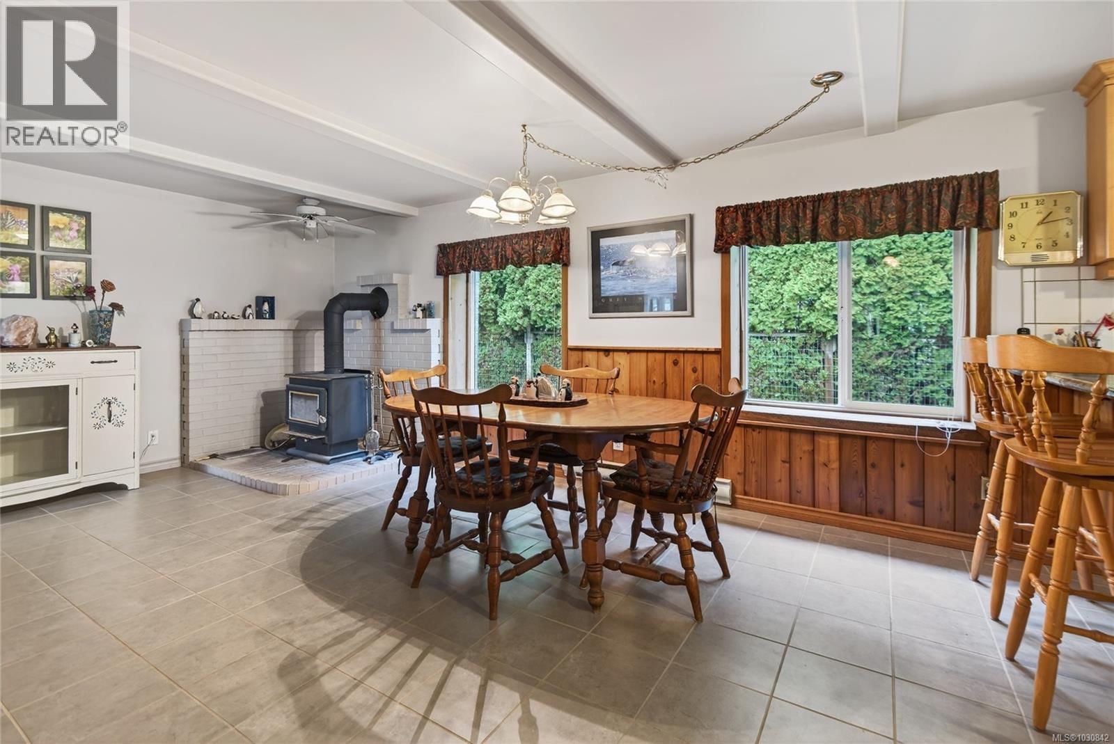 1267 Don Road property photo