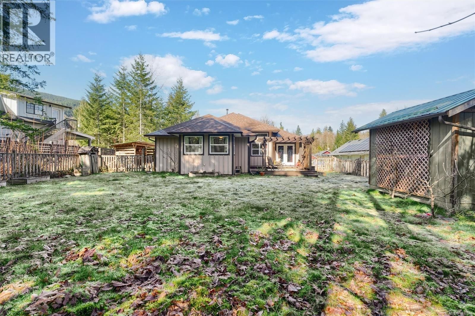 6727 Wall Street property photo