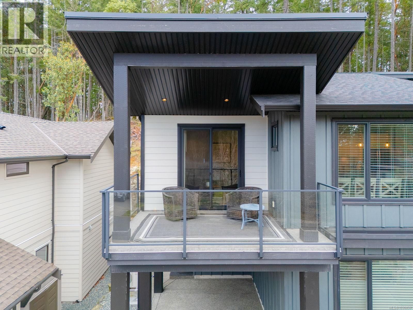 3829 GLEN OAKS DRIVE Image 42