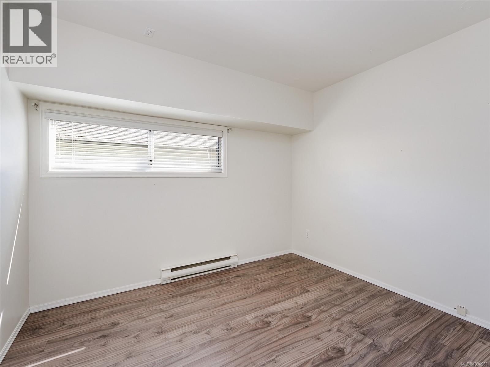 621 PINE STREET Image 25