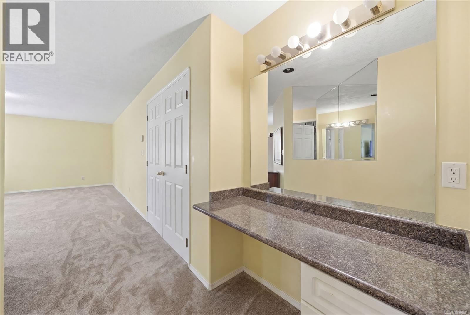 1032 VALEWOOD TRAIL Image 23