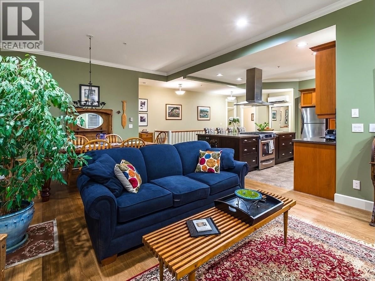 5790 GARNET PLACE Image 29