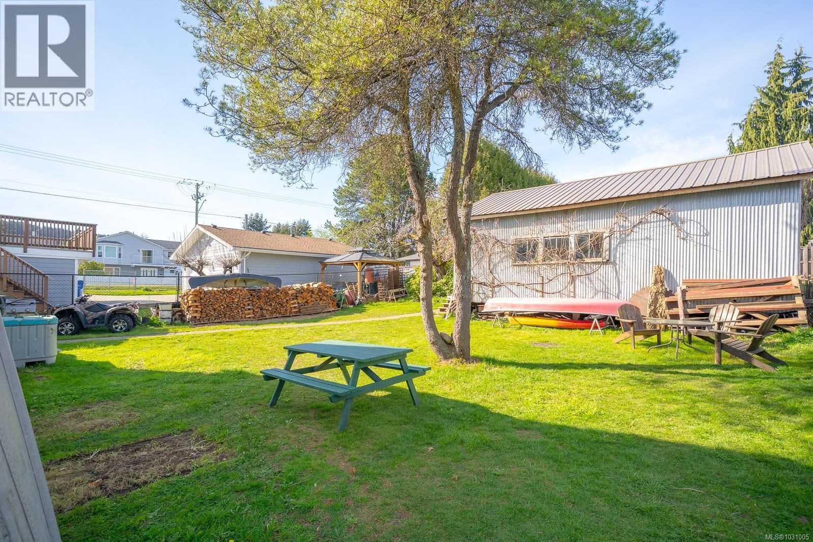 464 Renfrew Street property photo