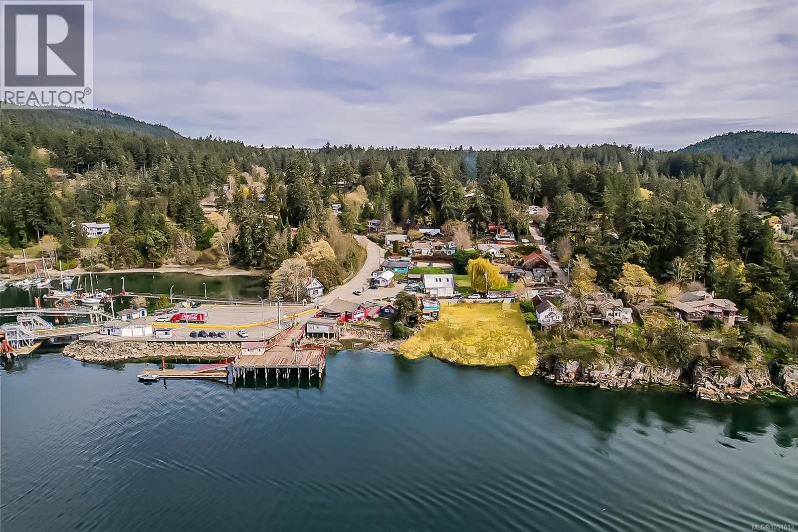 111 Morningside Road, Salt Spring, British Columbia V8K 1X1