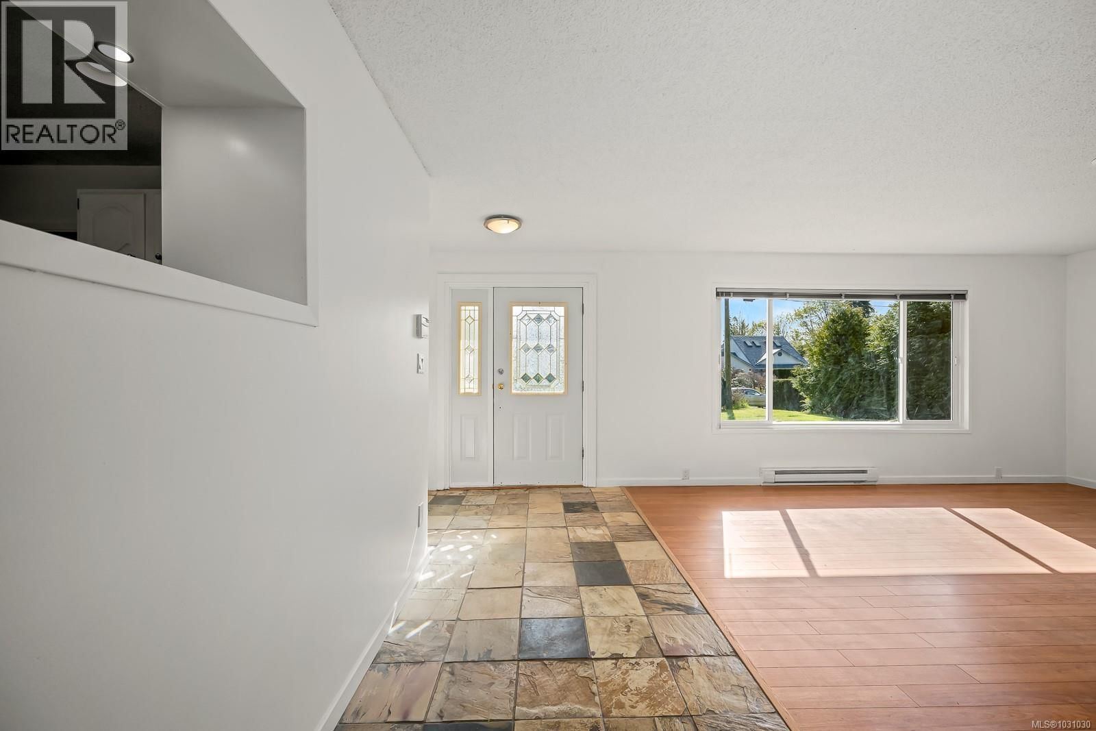 8987 McLarey Avenue property photo