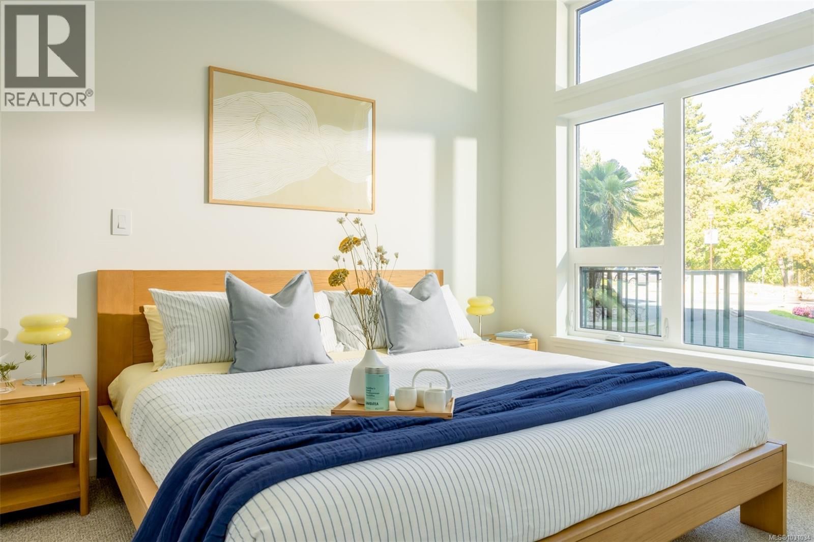 201 - 1075 TILLICUM ROAD Image 7