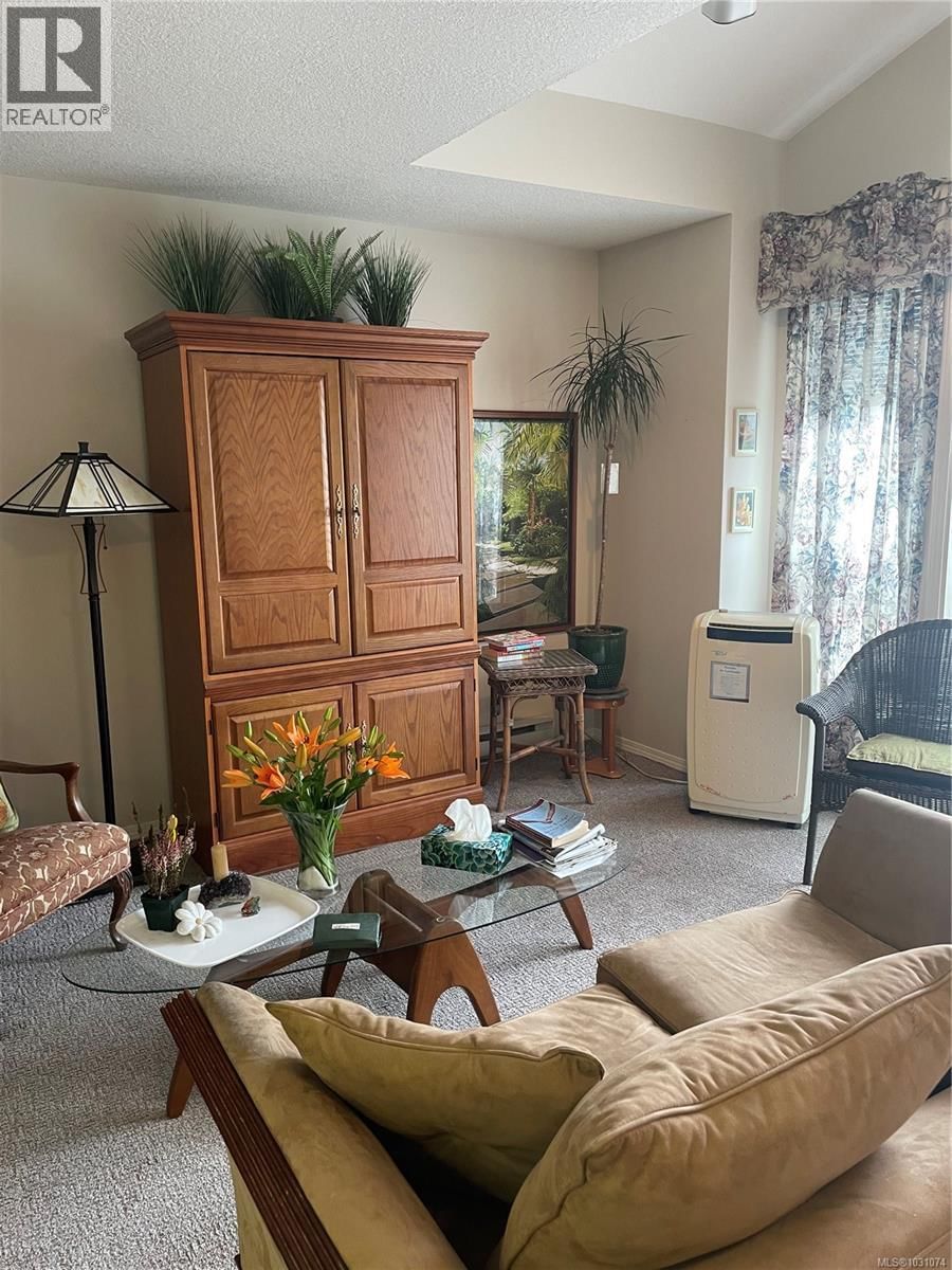 204 264 McVickers Street property photo