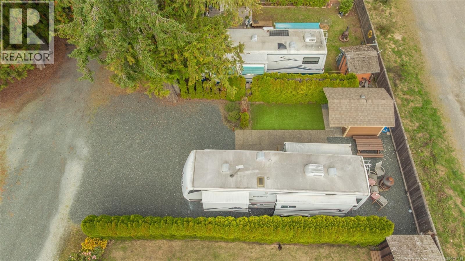44 6050 island Highway property photo