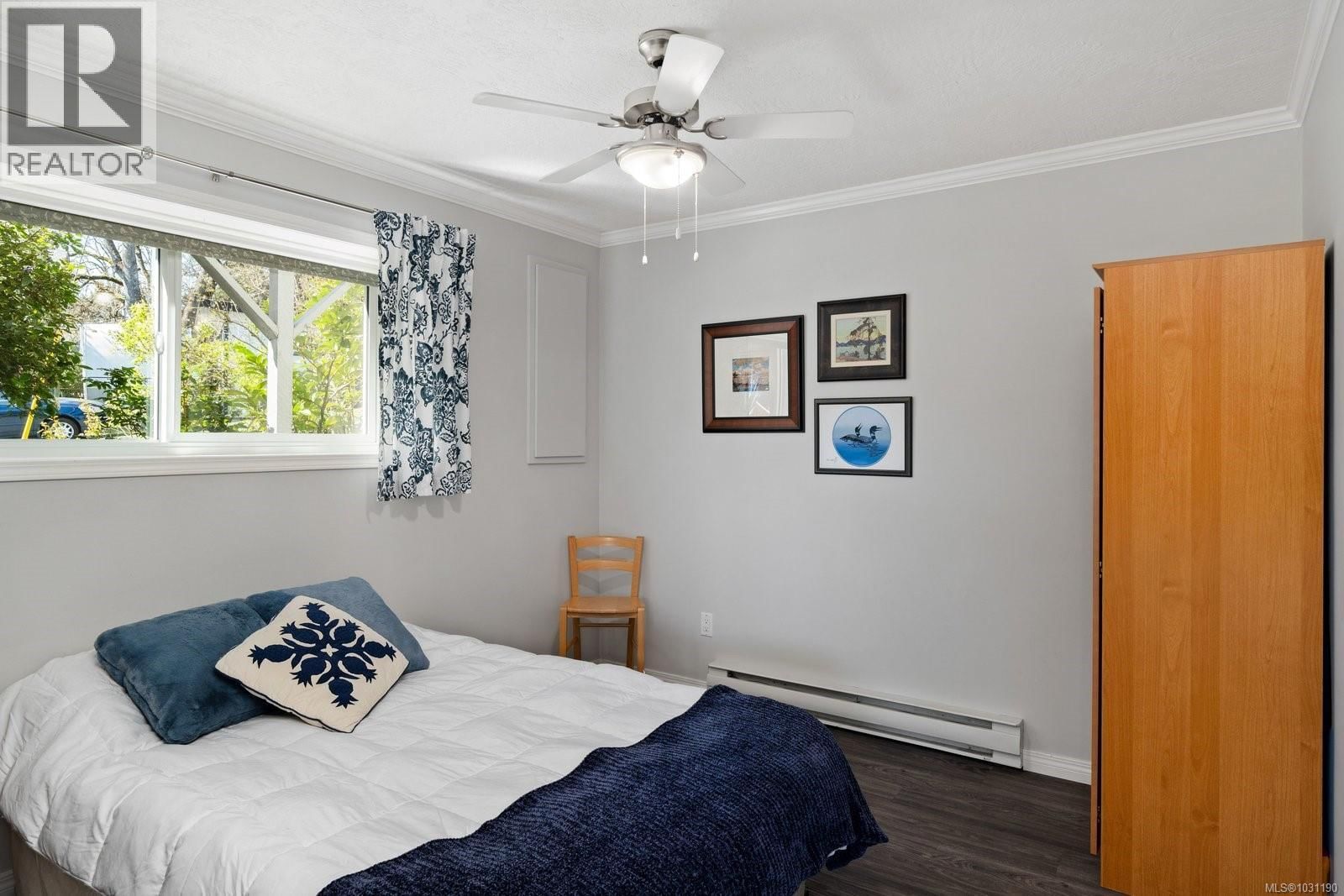 381 MONTCALM AVENUE Image 32