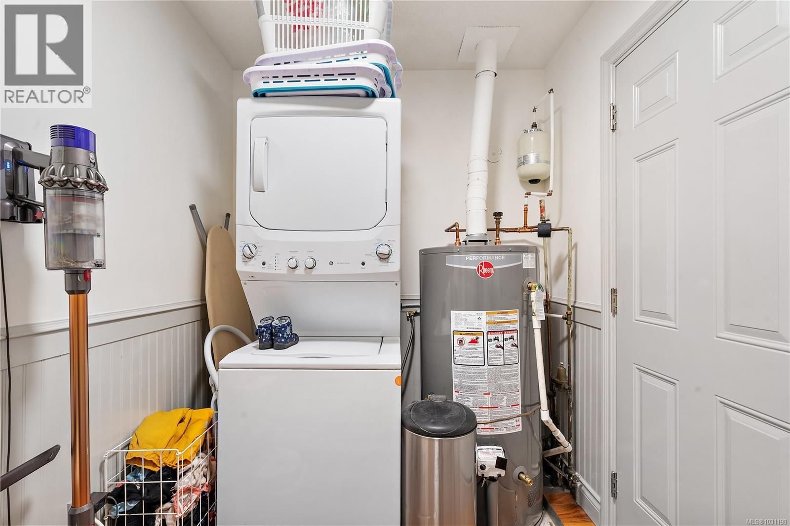 4000 CEDAR HILL ROAD Image 31